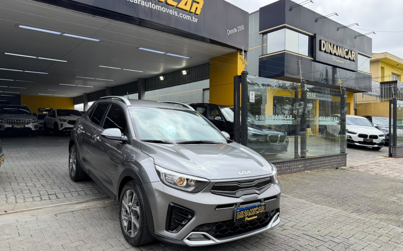 Kia STONIC 2024 Cinza — foto 1 de 3
