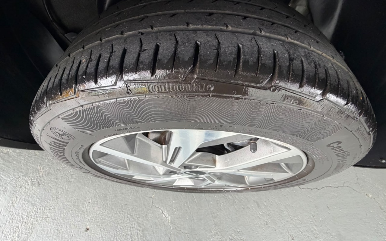 imagem-https://www.socarrao.com.br/sc-vehicle-images-prod/3732281/1788958806913-MjEuanBlZw.jpeg