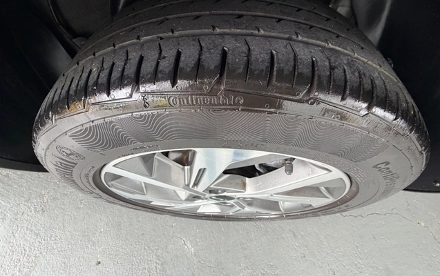 imagem-https://www.socarrao.com.br/sc-vehicle-images-prod/3732281/1788958806913-MjEuanBlZw.jpeg