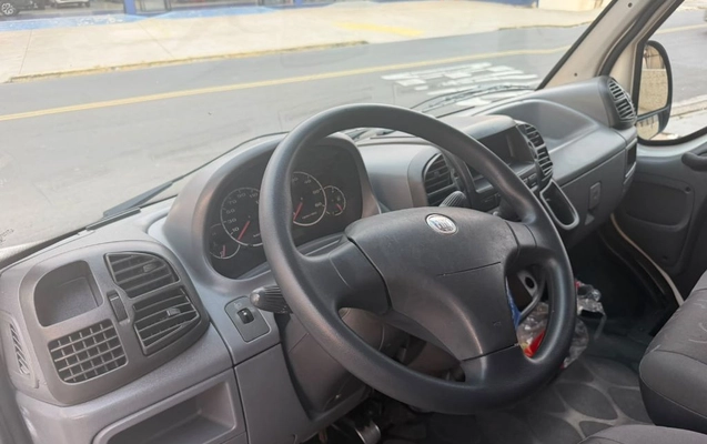 imagem-https://www.socarrao.com.br/sc-vehicle-images-prod/3732322/1788958933824-gb-ccd48b4.jpeg