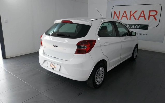 imagem-https://www.socarrao.com.br/sc-vehicle-images-prod/3732509/1789748503942-OlQten5Wq5Q1vhNDmQdCTcqYnrfIPq9P.jpg