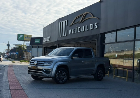 Volkswagen Amarok 2023 Cinza — foto 1 de 3