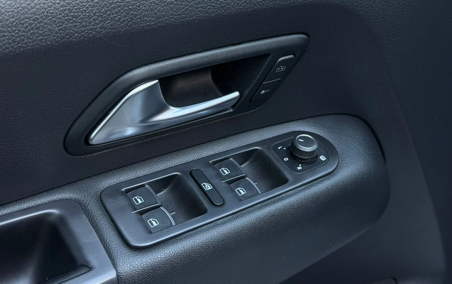 imagem-https://www.socarrao.com.br/sc-vehicle-images-prod/3732571/1788959511478-003_79caaa196475fa7376244a8bfc82195c.jpeg