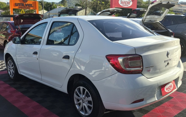 imagem-https://www.socarrao.com.br/sc-vehicle-images-prod/3732626/1788959749414-003_617fbb0aaf020c6955df4268430166d8.jpg