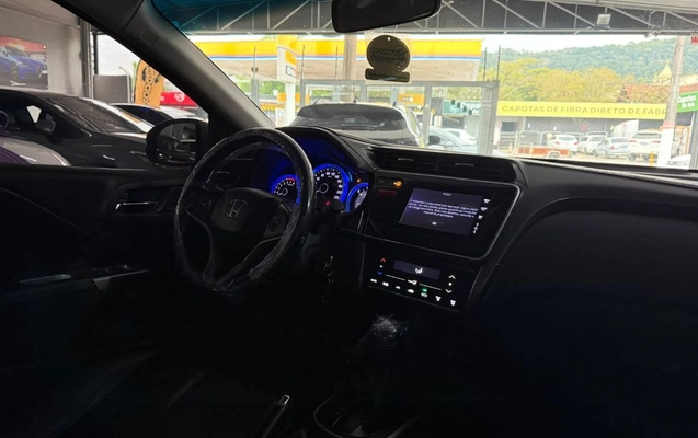 imagem-https://www.socarrao.com.br/sc-vehicle-images-prod/3732628/1789742232323-gb-60d55d2.jpeg