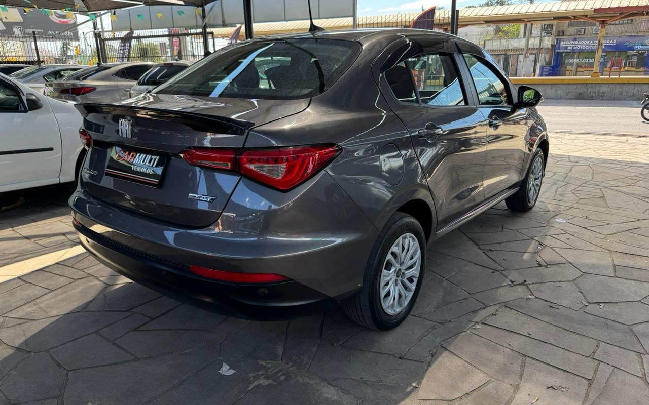 imagem-https://www.socarrao.com.br/sc-vehicle-images-prod/3732646/1788959813395-V2hhdHNBcHAgSW1hZ2UgMjAyNi0wOS0wMyBhdCAxNy4xNy4xOCAoMSkuanBlZw.jpeg