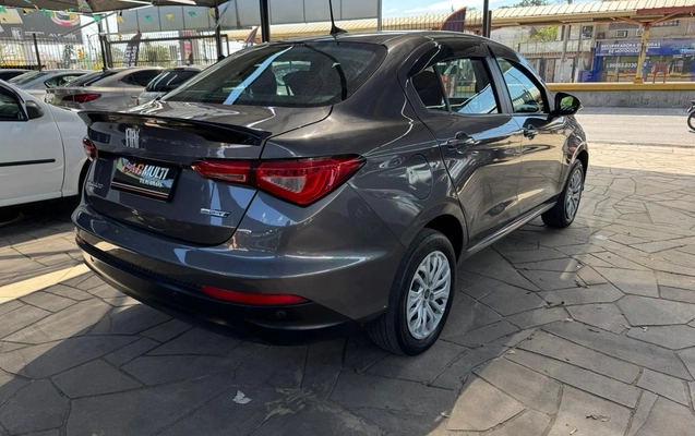 imagem-https://www.socarrao.com.br/sc-vehicle-images-prod/3732646/1788959813395-V2hhdHNBcHAgSW1hZ2UgMjAyNi0wOS0wMyBhdCAxNy4xNy4xOCAoMSkuanBlZw.jpeg
