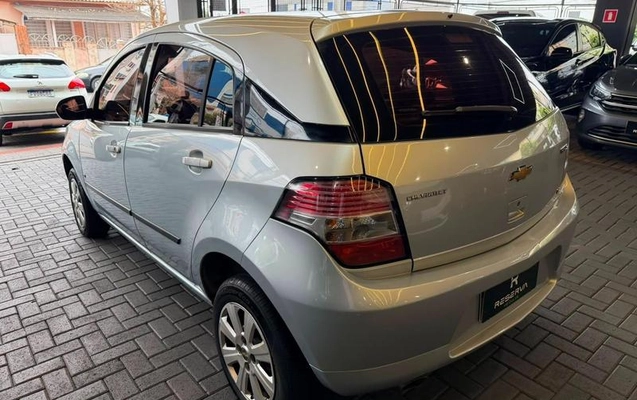 imagem-https://www.socarrao.com.br/sc-vehicle-images-prod/3732659/1788959964798-8443303_1_B_b29c68dc2a.jpeg