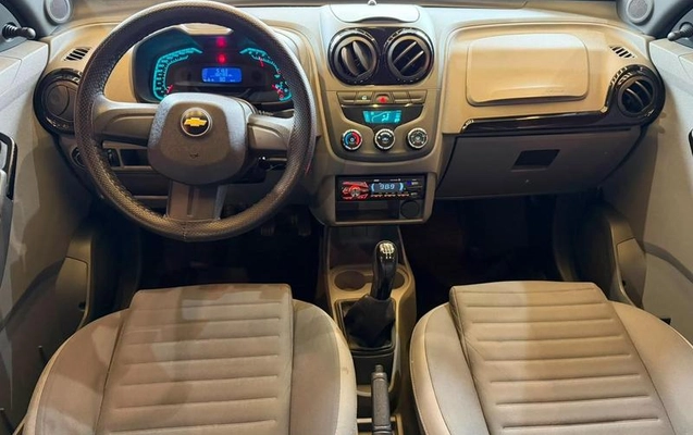 imagem-https://www.socarrao.com.br/sc-vehicle-images-prod/3732659/1788959964807-8443303_9_B_29b08167c7.jpeg