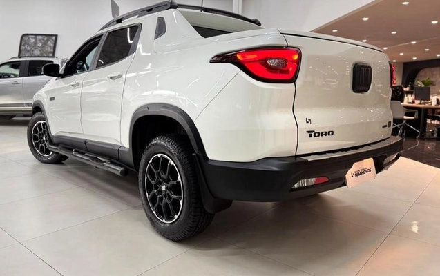 imagem-https://www.socarrao.com.br/sc-vehicle-images-prod/3732875/1788960471373-8459139_3_B_89c09ae244.jpeg
