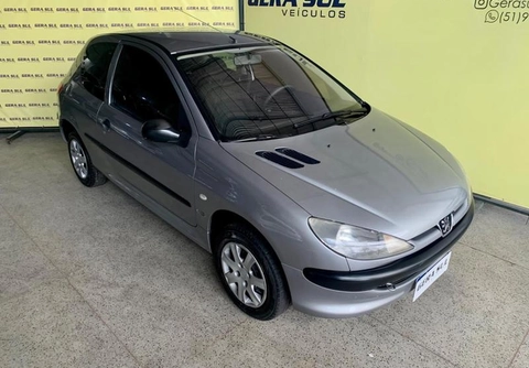 Peugeot 206 2002 Cinza — foto 1 de 3