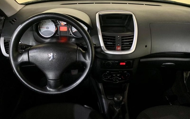 imagem-https://www.socarrao.com.br/sc-vehicle-images-prod/3732975/1789153408445-8216581_6_B_ec5ce0873c.jpeg