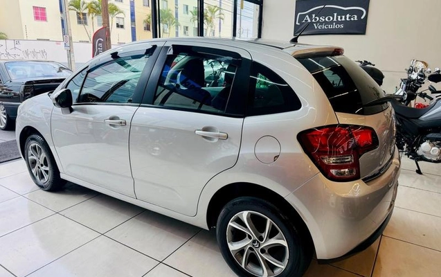 imagem-https://www.socarrao.com.br/sc-vehicle-images-prod/3732978/1790093385980-8396878_7_B_86ef922c55.jpeg