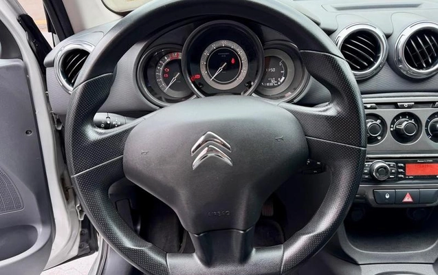 imagem-https://www.socarrao.com.br/sc-vehicle-images-prod/3732978/1790093385992-8396878_13_B_ceed0e0d86.jpeg