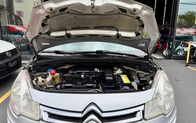 imagem-https://www.socarrao.com.br/sc-vehicle-images-prod/3732978/1790093386001-8396878_18_B_1944513863.jpeg