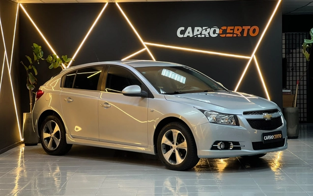 imagem-https://www.socarrao.com.br/sc-vehicle-images-prod/3732988/1788960938458-q8Dsg5bbe15QUGUgPlh8ts64I46dQjkA.jpg