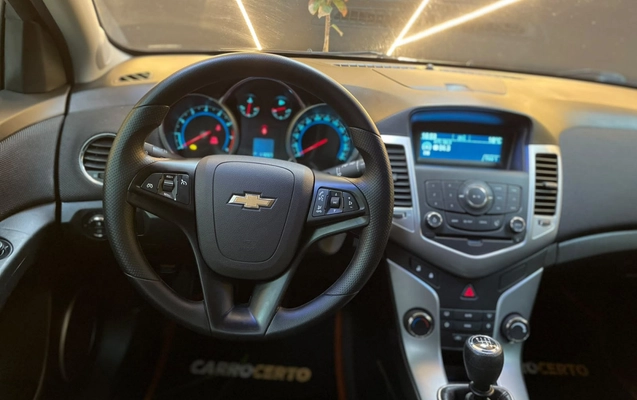 imagem-https://www.socarrao.com.br/sc-vehicle-images-prod/3732988/1788960938466-9EJ1loEDmo2J5DGknvNb9ilPFtULKjl8.jpg