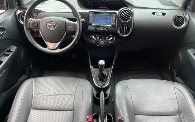 imagem-https://www.socarrao.com.br/sc-vehicle-images-prod/3733093/1789063840751-fJTkRv1eODxAJNz1jzX0CLXs6GvY3bzf.jpg