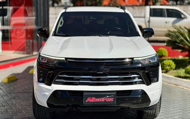 imagem-https://www.socarrao.com.br/sc-vehicle-images-prod/3733260/1788961596247-2_024010.jpg