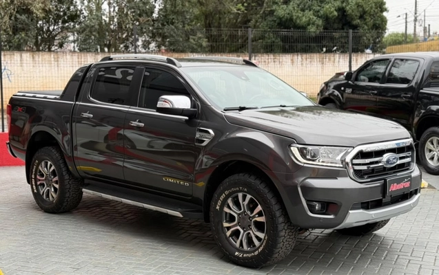 imagem-https://www.socarrao.com.br/sc-vehicle-images-prod/3733265/1788961614126-7_051608.jpg
