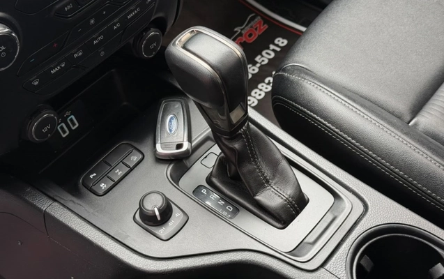 imagem-https://www.socarrao.com.br/sc-vehicle-images-prod/3733265/1788961614129-2_051608.jpg