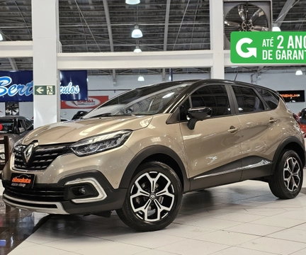 Renault Captur 2022 Bege — foto 1 de 3