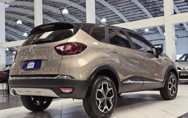 imagem-https://www.socarrao.com.br/sc-vehicle-images-prod/3733297/1788961682965-1_051616.jpg