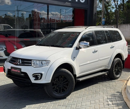 Mitsubishi Pajero 2015 Branco — foto 1 de 3