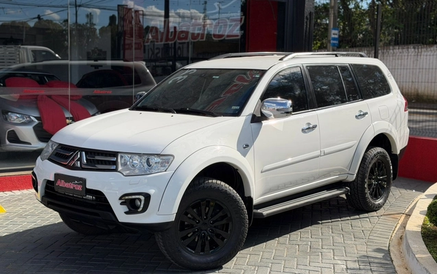imagem-https://www.socarrao.com.br/sc-vehicle-images-prod/3733307/1788961718828-7_105510.jpg