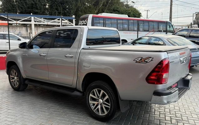 imagem-https://www.socarrao.com.br/sc-vehicle-images-prod/3733314/1788961774868-8_051147.jpg