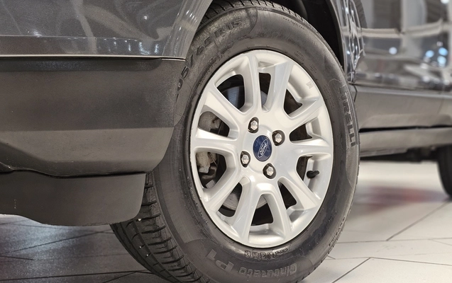 imagem-https://www.socarrao.com.br/sc-vehicle-images-prod/3733322/1788961806050-1_052642.jpg
