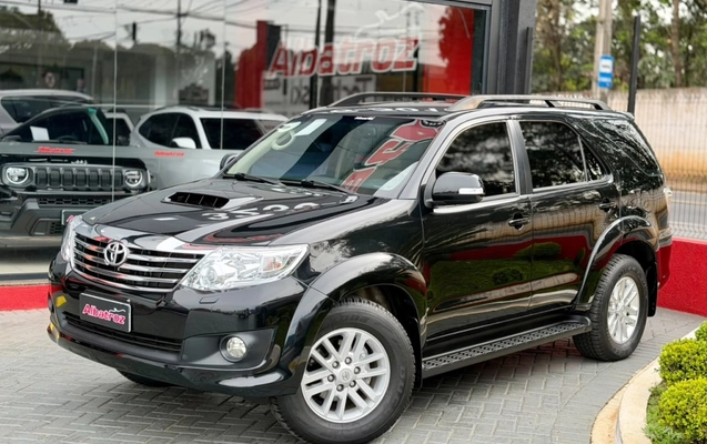 imagem-https://www.socarrao.com.br/sc-vehicle-images-prod/3733323/1788961816088-1_092809.jpg