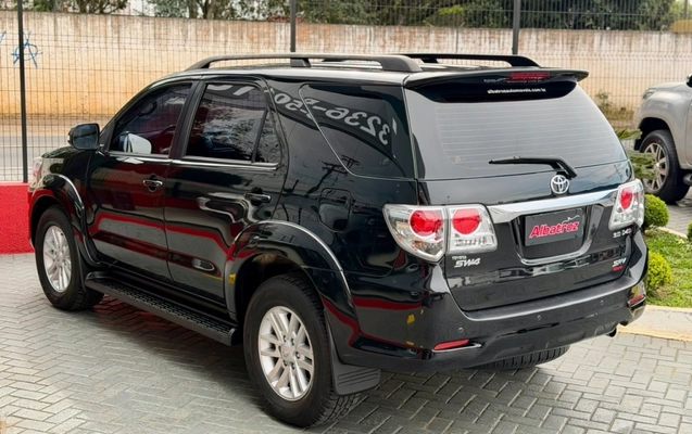 imagem-https://www.socarrao.com.br/sc-vehicle-images-prod/3733323/1788961816098-14_092810.jpg