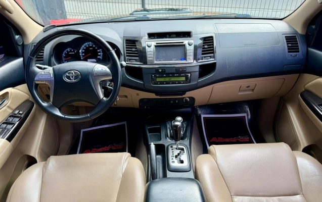 imagem-https://www.socarrao.com.br/sc-vehicle-images-prod/3733323/1788961816100-13_092810.jpg