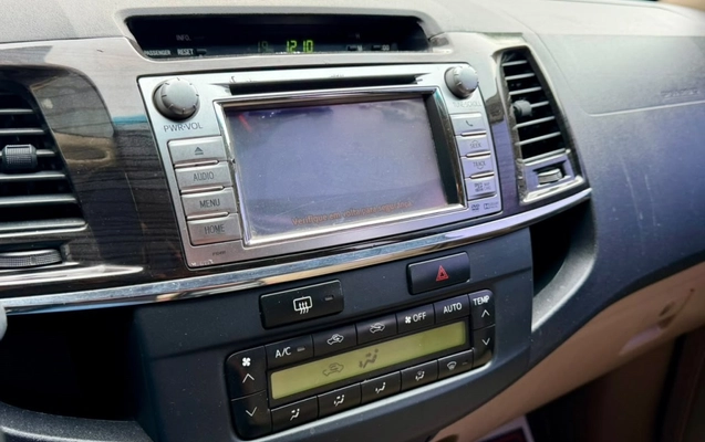 imagem-https://www.socarrao.com.br/sc-vehicle-images-prod/3733323/1788961816102-6_092810.jpg