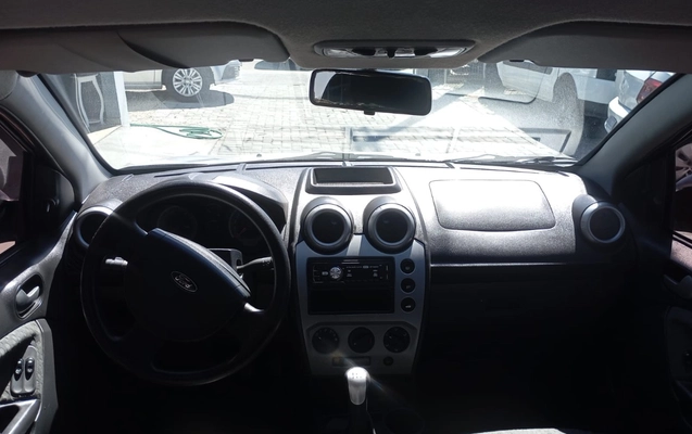 imagem-https://www.socarrao.com.br/sc-vehicle-images-prod/3733324/1788961818326-V2hhdHNBcHAgSW1hZ2UgMjAyNi0wOS0wOSBhdCAxMC40Ny4zNSAoMSkuanBlZw.jpeg