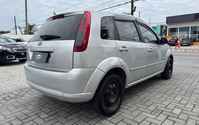 imagem-https://www.socarrao.com.br/sc-vehicle-images-prod/3733338/1788961988683-548808e2569f477bbb237d786d5e2c23_1788961932775.jpg