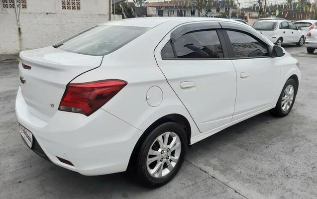 imagem-https://www.socarrao.com.br/sc-vehicle-images-prod/3733365/1788976544739-MDQuanBlZw.jpeg