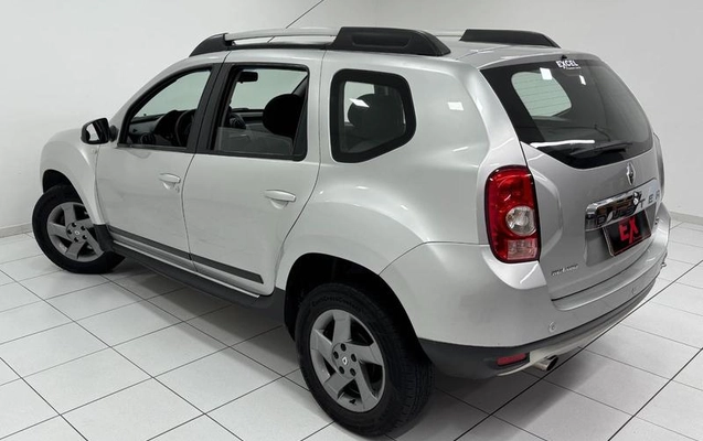 imagem-https://www.socarrao.com.br/sc-vehicle-images-prod/3733370/1788962306690-8305819_4_B_fa2e94ffb7.jpeg