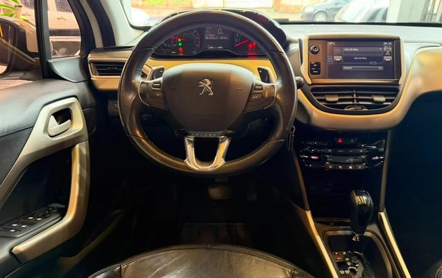 imagem-https://www.socarrao.com.br/sc-vehicle-images-prod/3733371/1788962317414-8459243_12_B_743096a5bb.jpeg