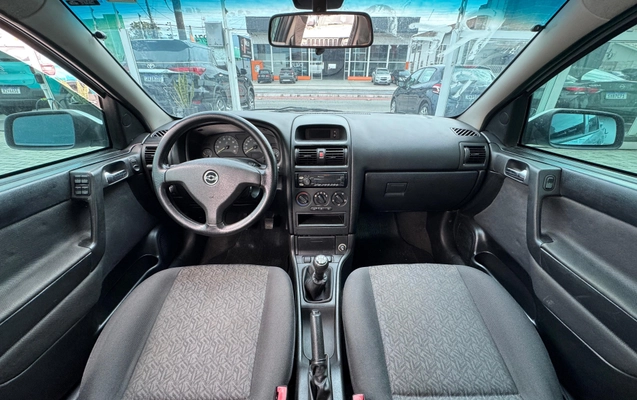 imagem-https://www.socarrao.com.br/sc-vehicle-images-prod/3733372/1788962323714-d0a09270f67e4db6ae2a300acb391919_1788962275448.jpg