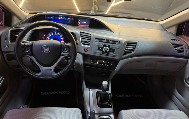imagem-https://www.socarrao.com.br/sc-vehicle-images-prod/3733389/1788962517527-WSS0Nc8AKNvzPabyDVoxgnDflR2sWE1g.jpg