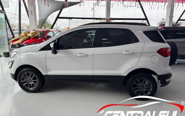 imagem-https://www.socarrao.com.br/sc-vehicle-images-prod/3733390/1788962521932-d04f262975db44aaaa690bd8bf507a6f_1788962448875.jpg