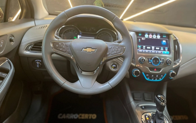 imagem-https://www.socarrao.com.br/sc-vehicle-images-prod/3733588/1788963056774-UrG6tk3UBj1pX5t5f6HiSyW6jysraftk.jpg