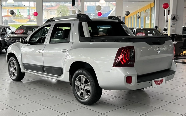 imagem-https://www.socarrao.com.br/sc-vehicle-images-prod/3733595/1788963077583-9_104838.jpg