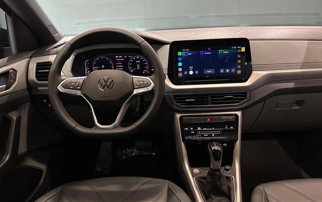 imagem-https://www.socarrao.com.br/sc-vehicle-images-prod/3733600/1789662039796-8244382_13_B_f1b49f7cbc.jpeg