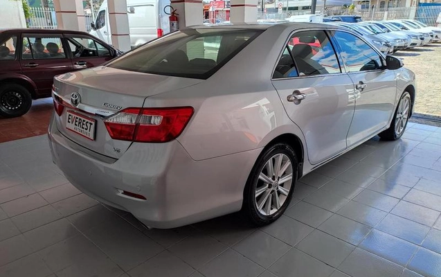 imagem-https://www.socarrao.com.br/sc-vehicle-images-prod/3733671/1789667659740-8459344_7_B_71d3f09301.jpeg