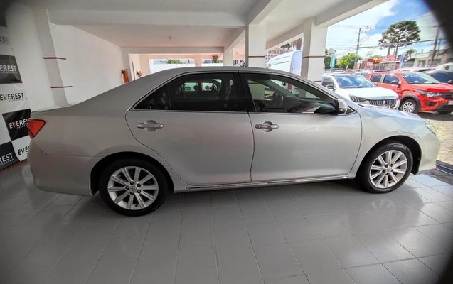 imagem-https://www.socarrao.com.br/sc-vehicle-images-prod/3733671/1789667659742-8459344_4_B_1f413f81c6.jpeg