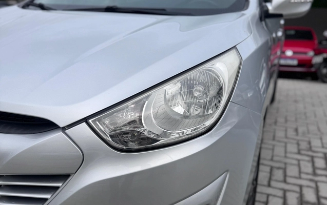 imagem-https://www.socarrao.com.br/sc-vehicle-images-prod/3733676/1788963448500-SU1HLTIwMjYwOTAzLVdBMDA5Mi5qcGc.jpg