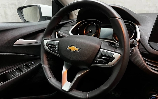 imagem-https://www.socarrao.com.br/sc-vehicle-images-prod/3733679/1788963490192-69369de6-96e8-4d31-b930-4fc90d24436a.jpg
